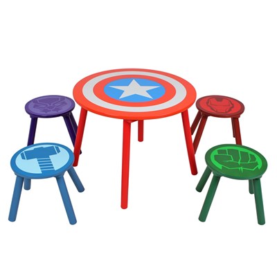 Avengers bord og stole